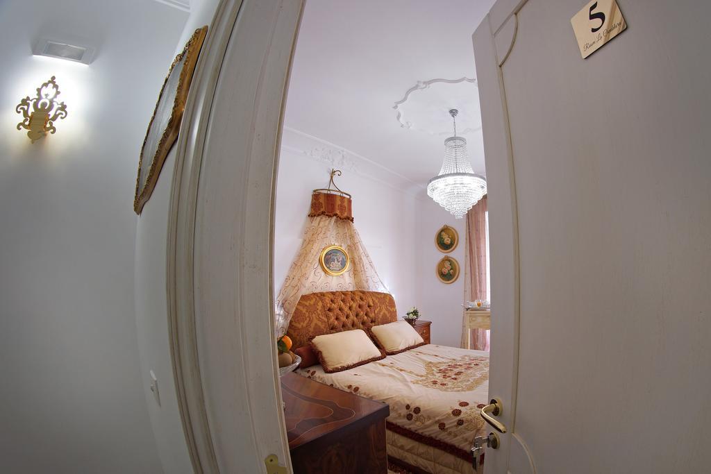B&B Palazzo Del Teatro 아그리젠토 외부 사진
